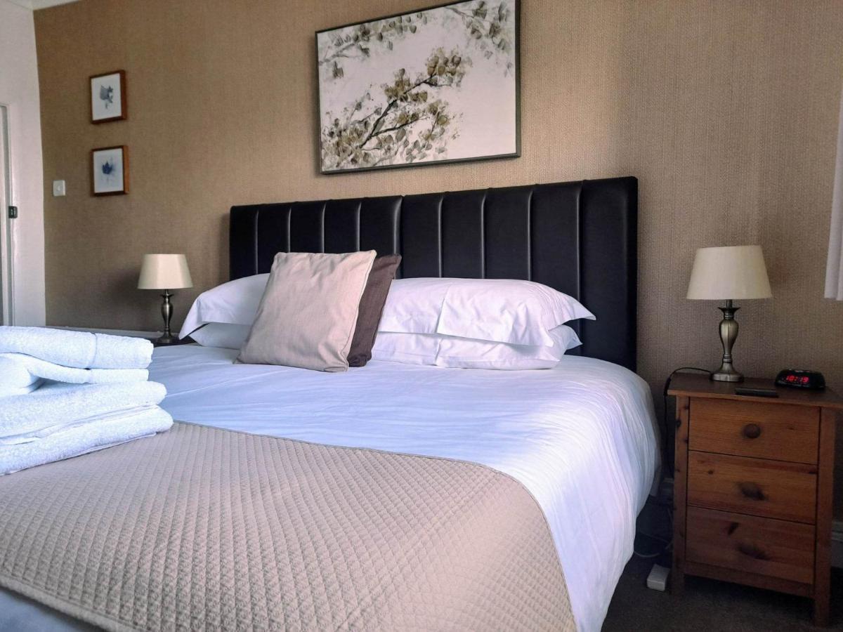 Deluxe Double or Twin Room with Sea View
