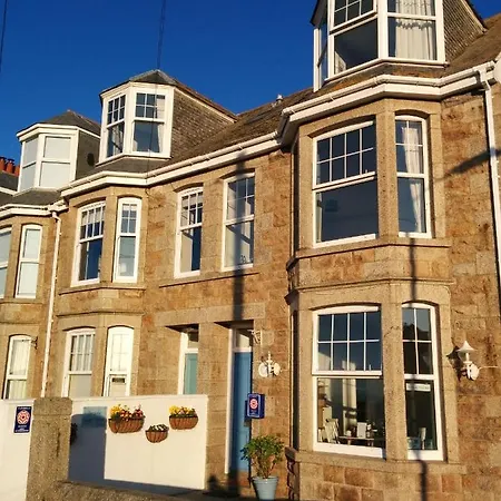Tregony Guest House-3